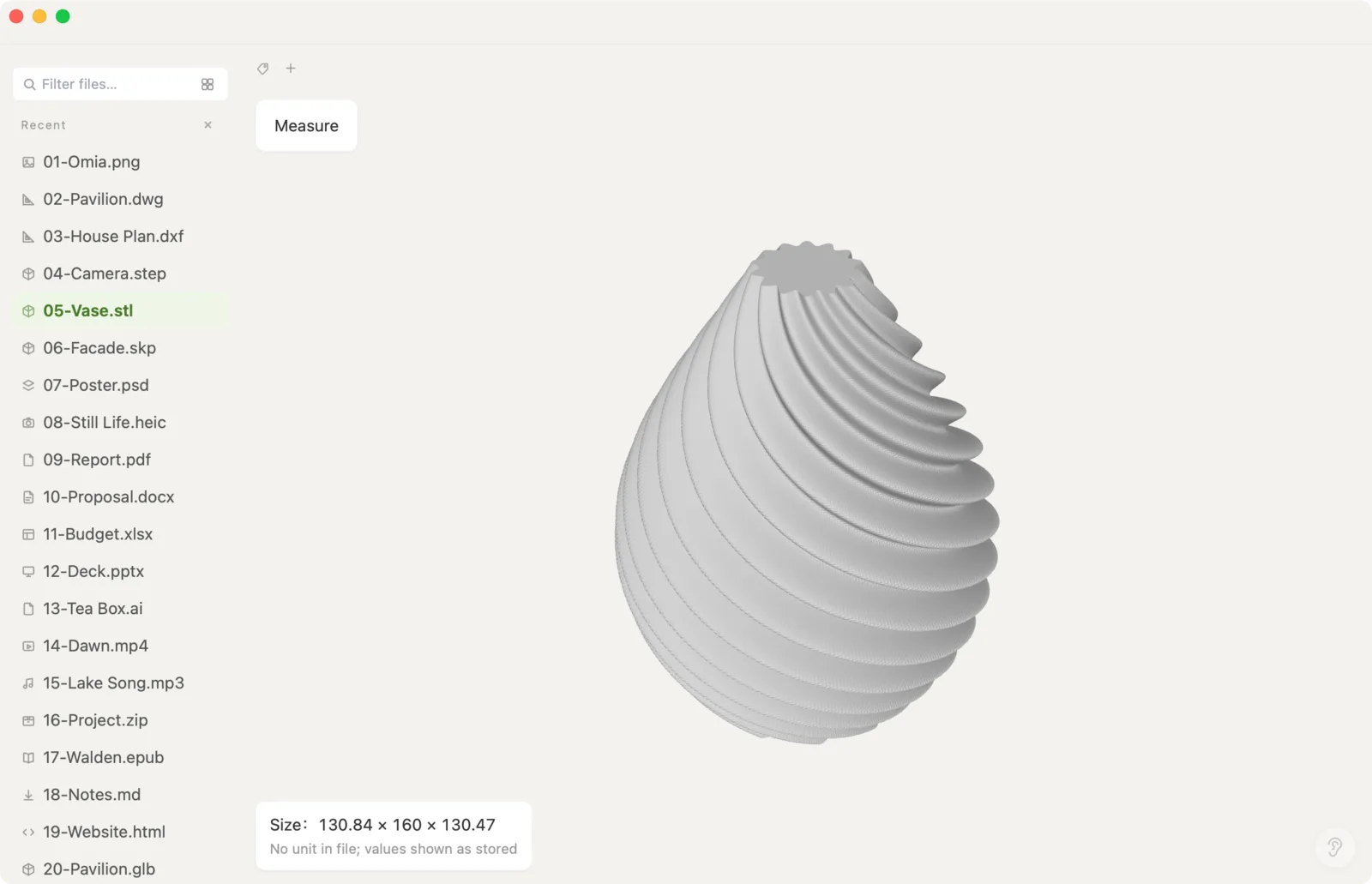 STL model opened in Omia with size readout
